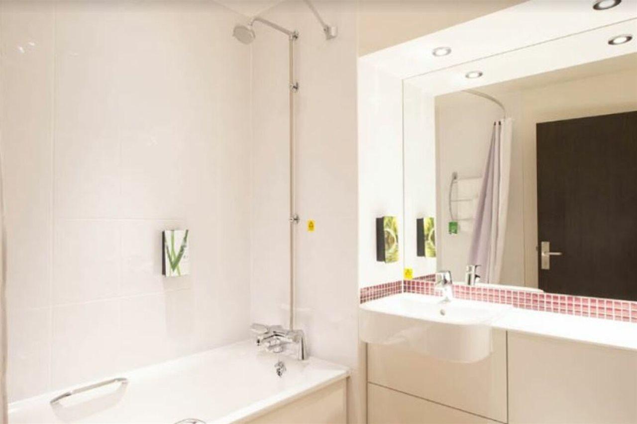 Premier Inn Edinburgh A1 - 머슬버러 외부 사진